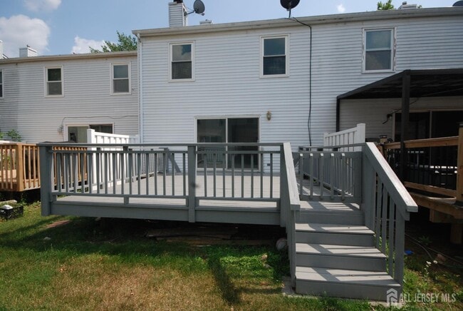 Building Photo - 13 Tiger Lilly Ct