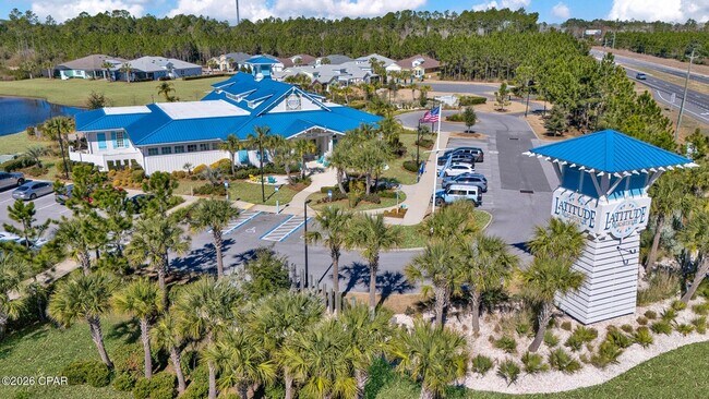 Building Photo - 9431 Paradise Dr