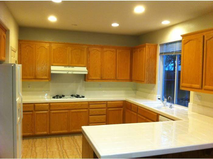 Building Photo - 1245 Mayberry Ln