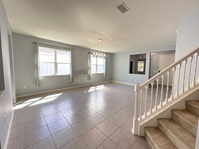 Building Photo - Perfect Home waiting for you!