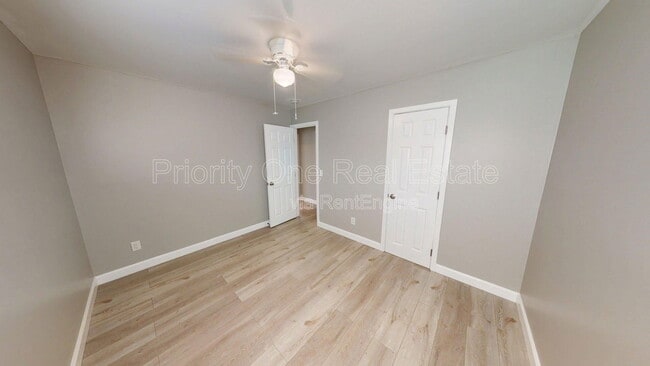 Building Photo - 277 Cedar Ave