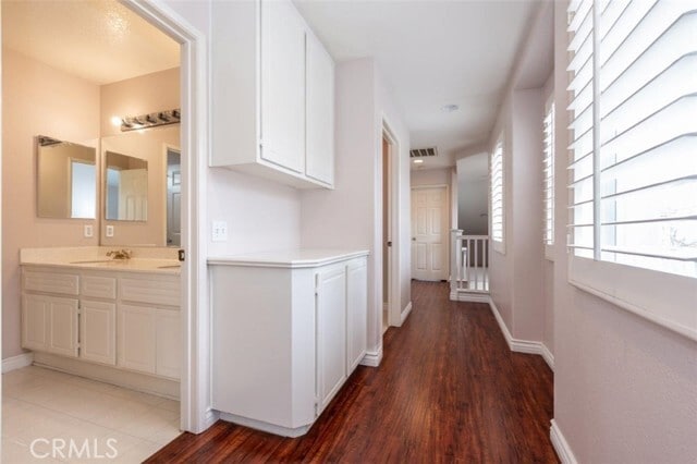 Building Photo - 14136 Visions Dr