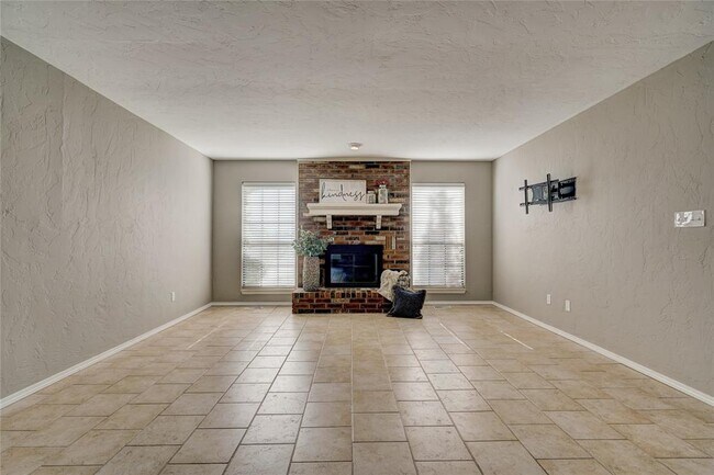 Building Photo - 632 Stag Trail