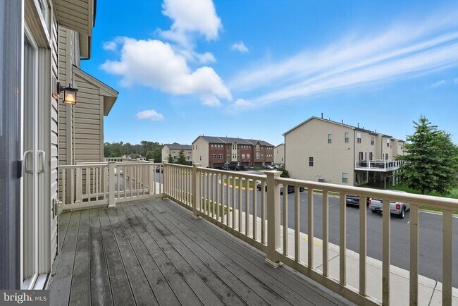 Building Photo - 15983 Marsh Pl