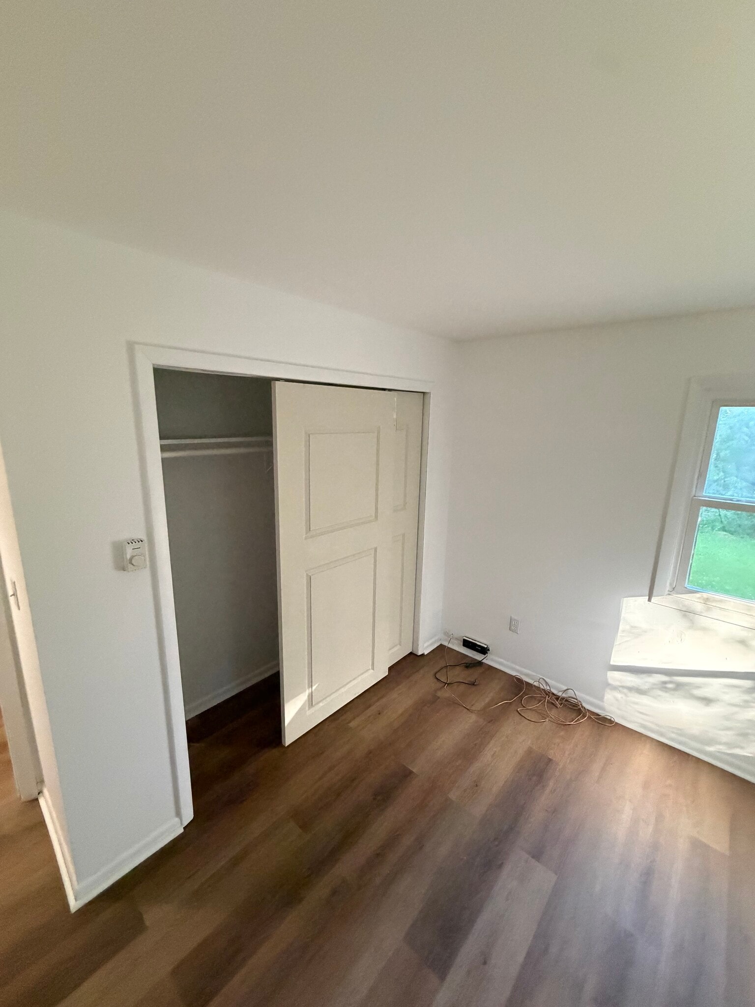 Building Photo - 10 Marlyn Dr