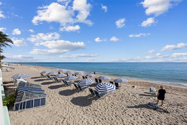 Building Photo - 3725 S Ocean Dr