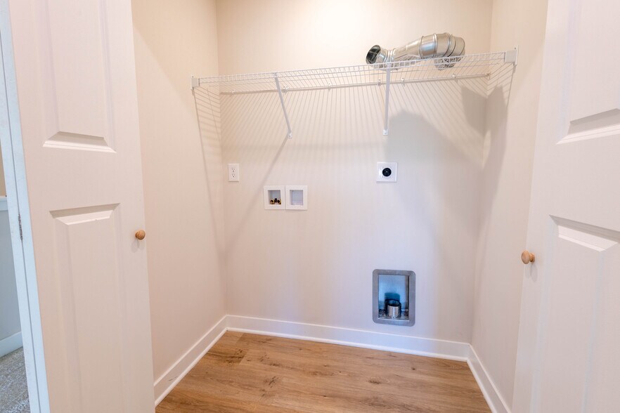 Building Photo - 6800 Frey Ln