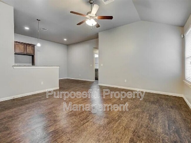 Building Photo - 4313 Edinburg Way