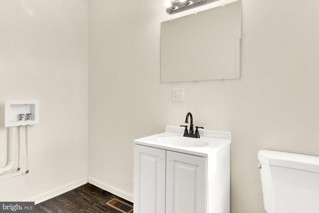 Building Photo - 3 Bedroom North Steelton