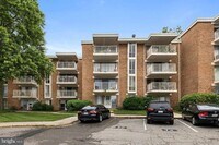 Building Photo - 2605 Huntington Ave