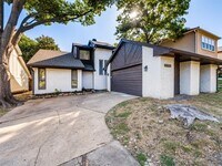 Building Photo - 2906 Starboard Dr