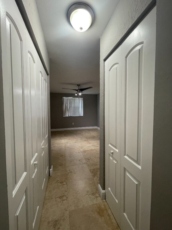 Building Photo - 2871 N Oakland Forest Dr