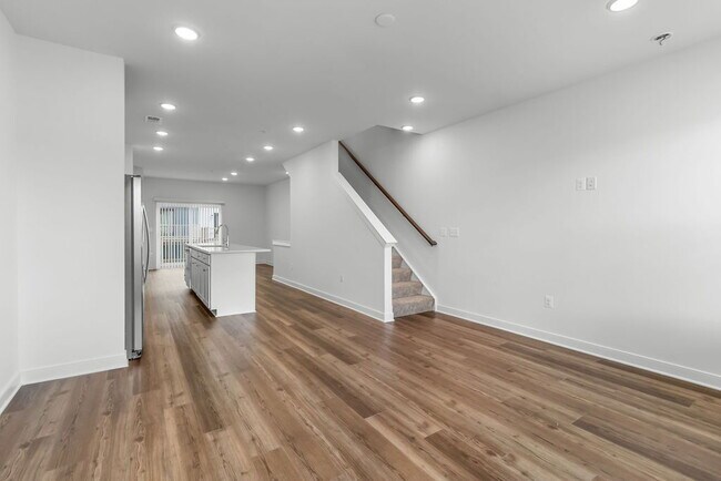 Building Photo - Rent – Brand New Townhome in the Watershed Community