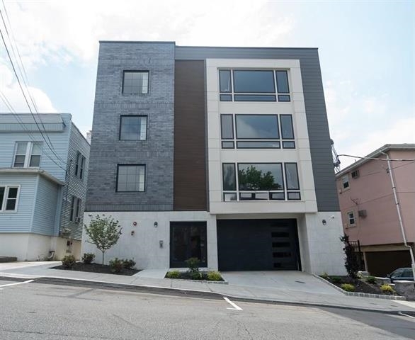 Building Photo - 1209 26th St