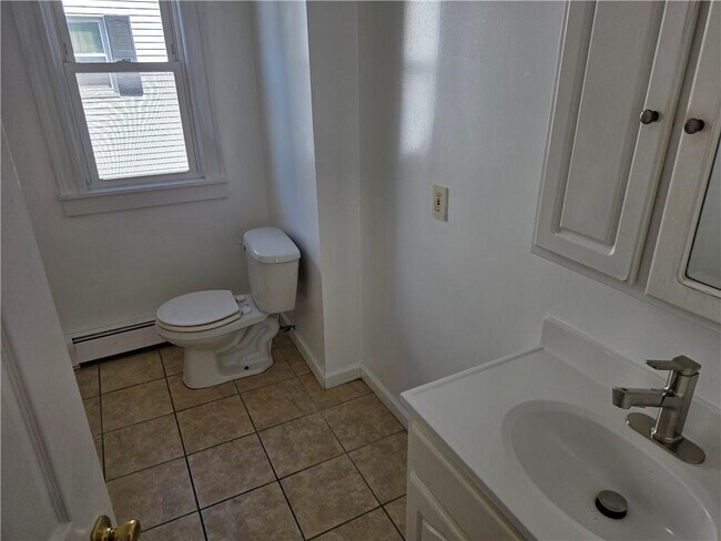 Building Photo - 27 Longfellow Terrace