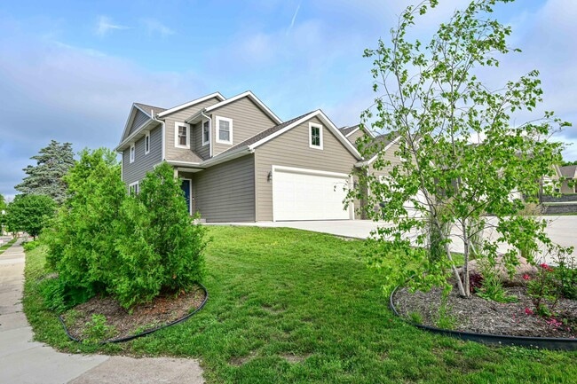 Building Photo - 2905 N 186th St