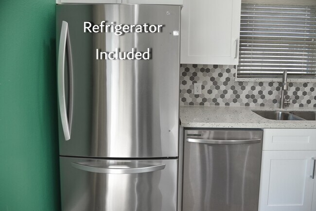 Building Photo - 5046 Van Fleet St