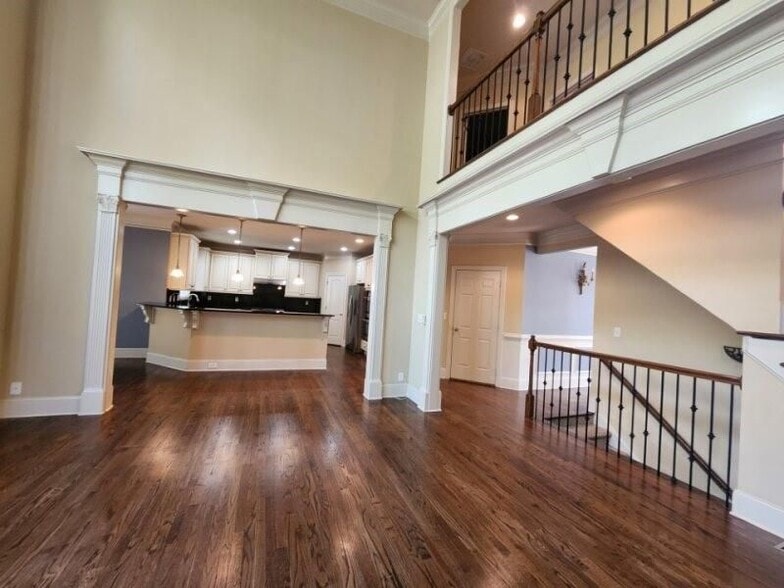 Building Photo - 3542 Waters Run Dr