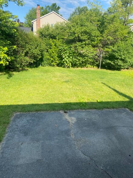 Building Photo - 5475 Archway Dr