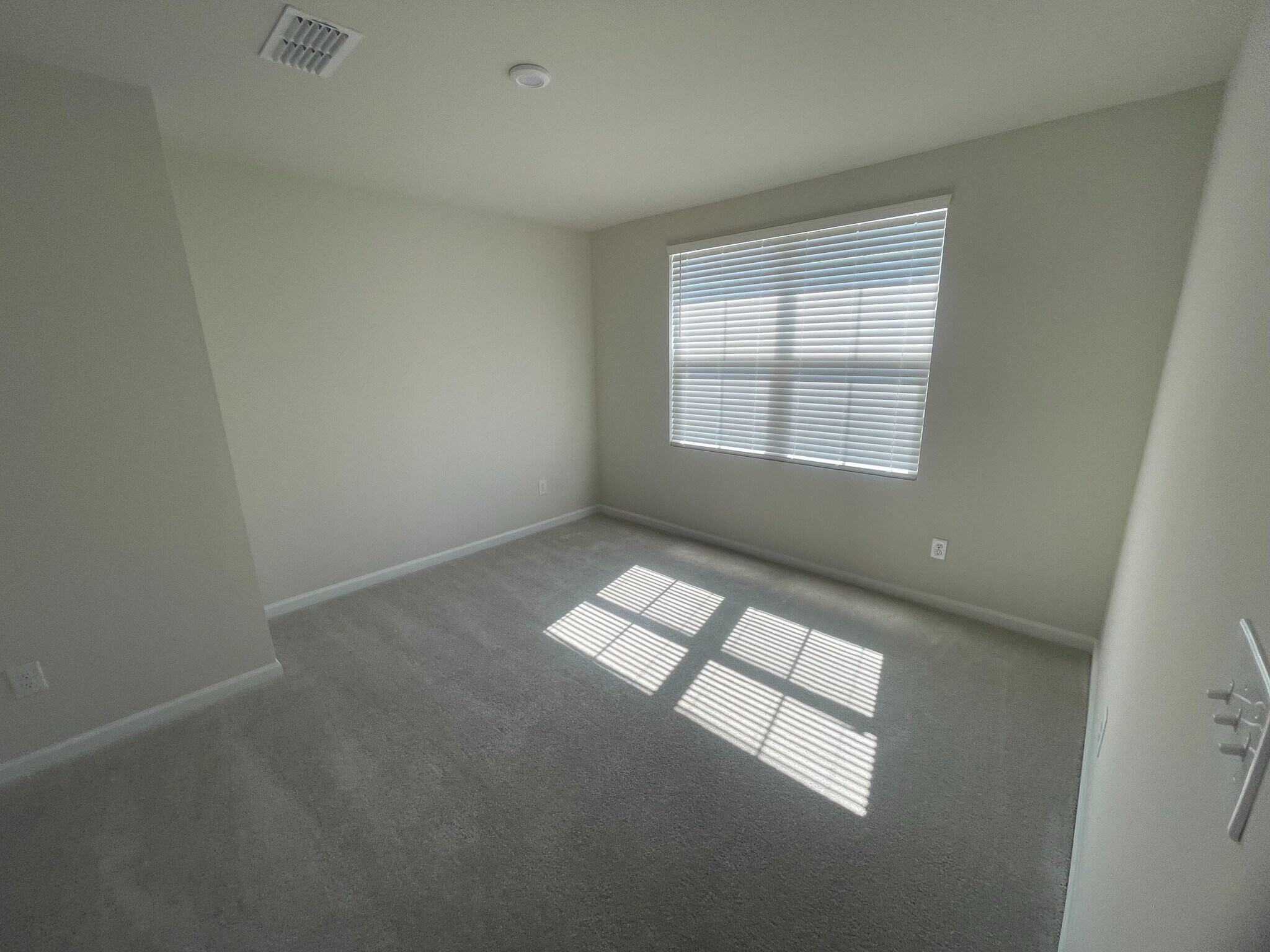 Building Photo - Room in House on Rustling Pines Ct