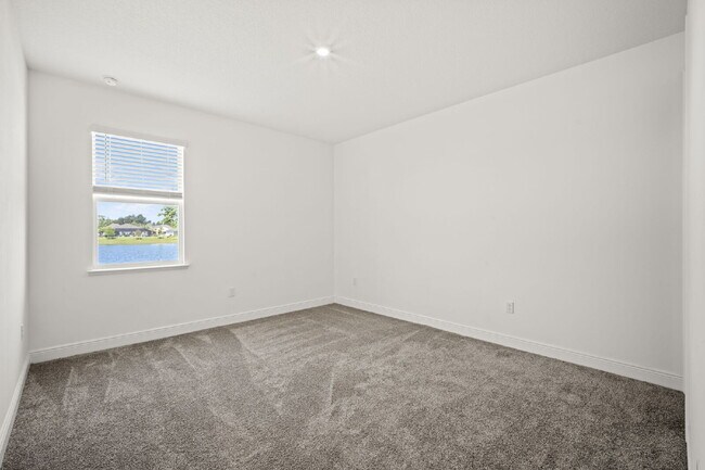 Building Photo - Gorgeous 4BR/3BA home in Island Forest Preserve