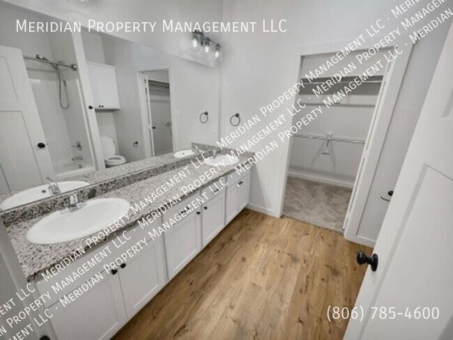 Building Photo - 2739 137th St