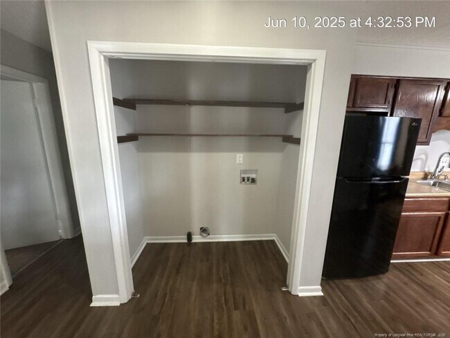 Building Photo - 419 Loblolly Ct