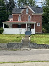 Building Photo - 35. W. University Street