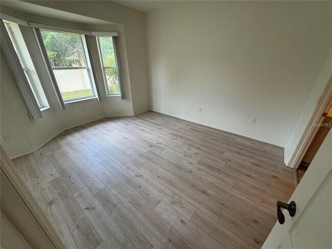 Building Photo - 315 Auburn Woods Cir