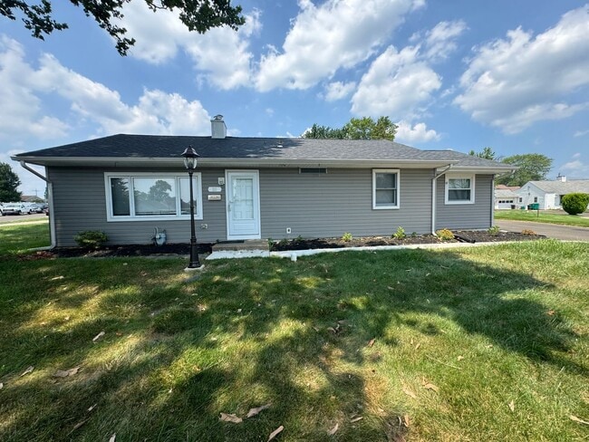 Building Photo - Fully Renovated 3-Bedroom Home with Garage...
