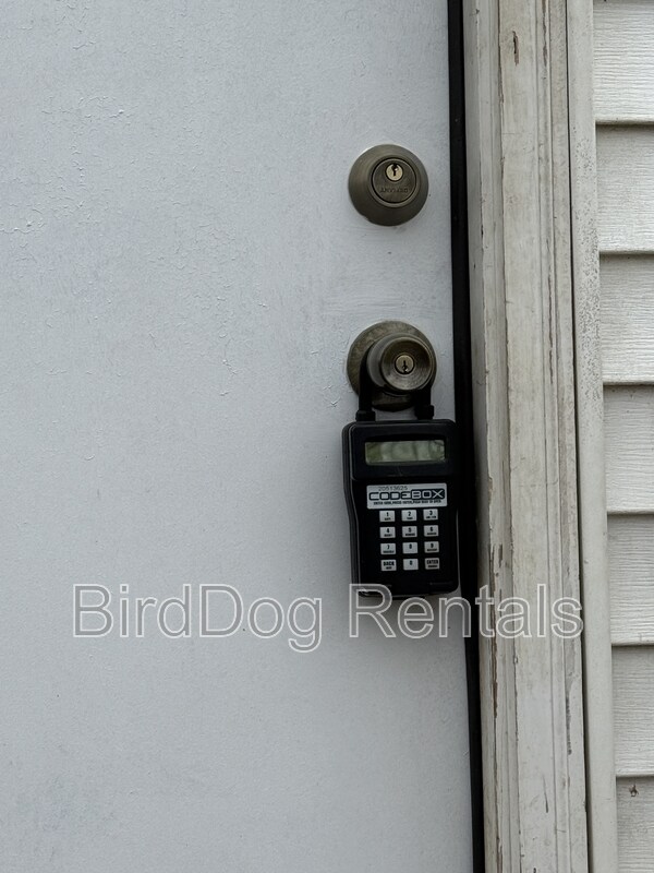 Building Photo - 1295-1297-1297 Lockbourne Rd