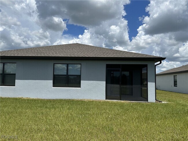 Building Photo - 16027 Enclaves Cv Dr