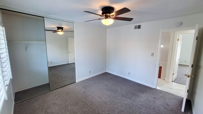 Building Photo - NOW AVAILABLE!! Gorgeous Two Story 3 Bedroom 3 Bath Perfect for Working From Home and Entertaining!