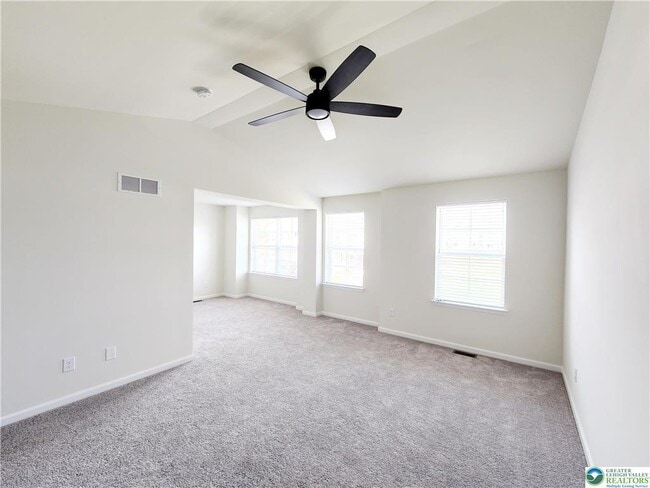 Building Photo - 422 Gray Feather Way