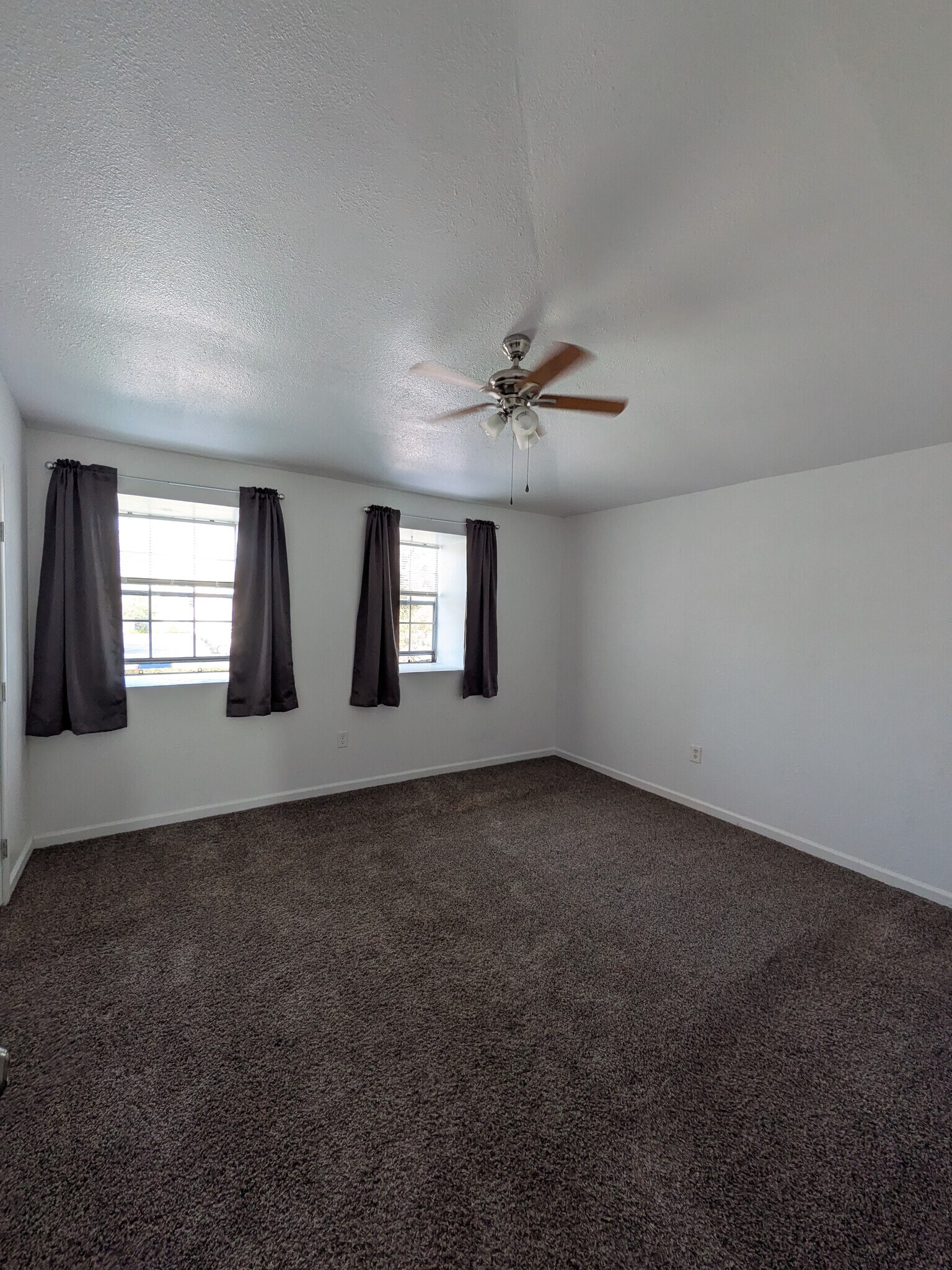 Master bedroom - 4340 Georgia Ave