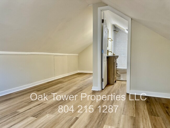 Building Photo - 6339 Glenway Dr