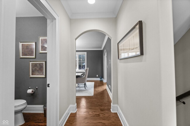 Building Photo - 1210 Golden Hill Dr