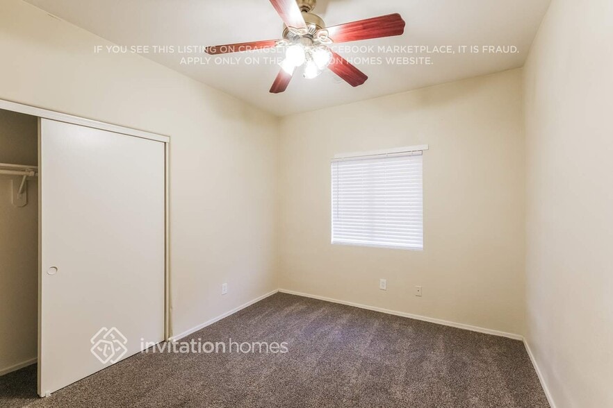 Building Photo - 15722 W Calavar Rd