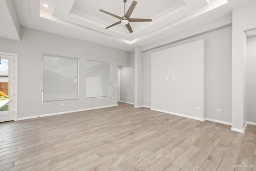 Building Photo - 20 Zinnia St