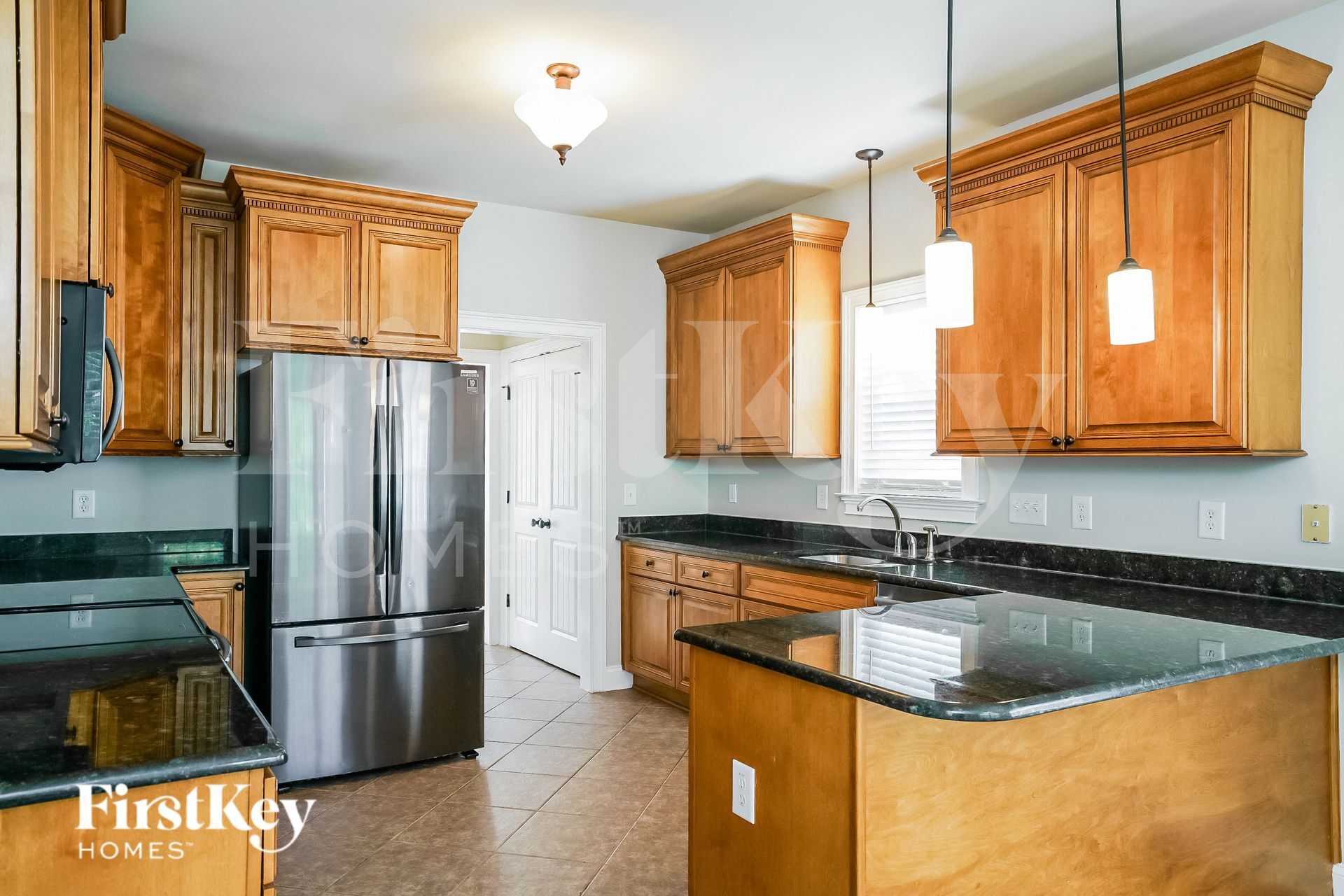 Building Photo - 15 Falling Oak Ct