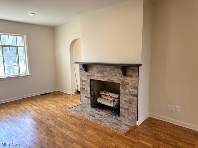 Building Photo - 1119 Abbey Pl