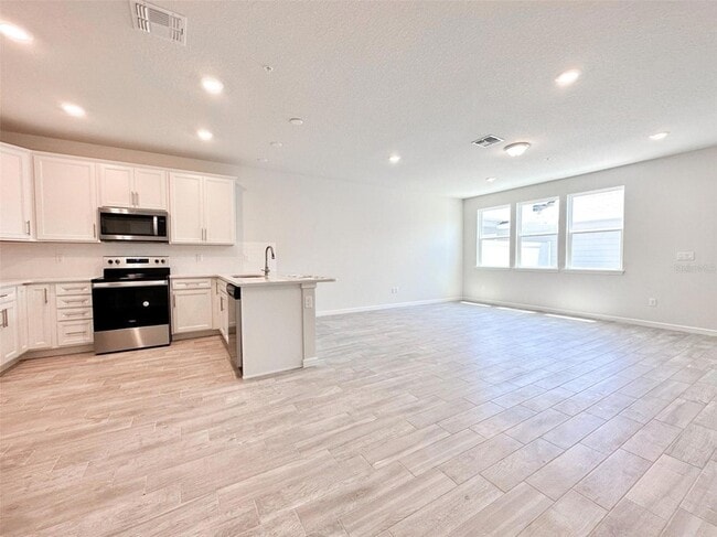 Building Photo - 14298 Sapelo Beach Dr