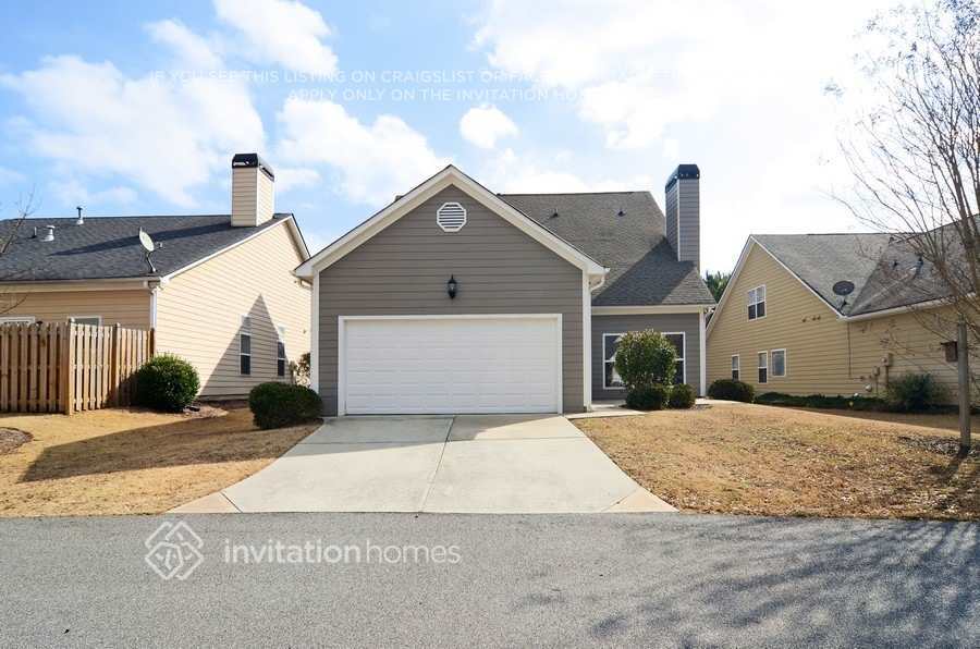 Building Photo - 3624 Silver Springs Way SW