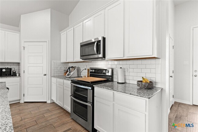 Building Photo - 3307 Pistoia Trl