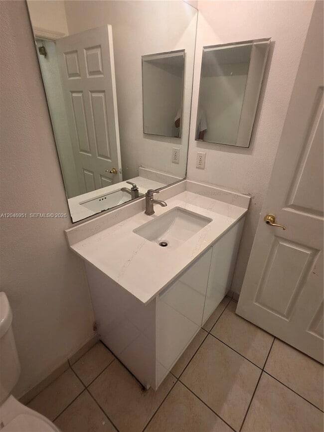 Building Photo - 2532 SW 85th Terrace
