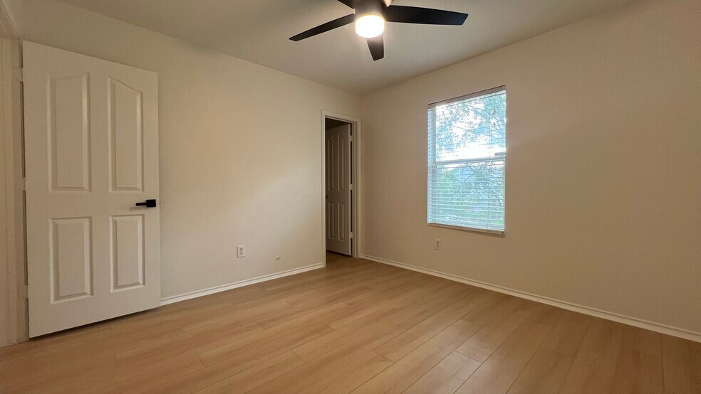Building Photo - 7807 Galleon Field Ln