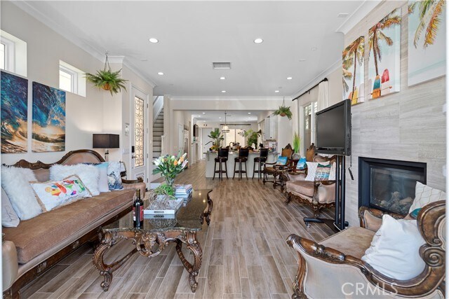 Building Photo - 610 17th St