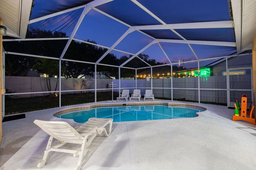 Building Photo - 11509 Glenmont Dr