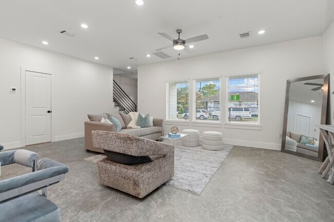 Building Photo - 1513 Egypt St