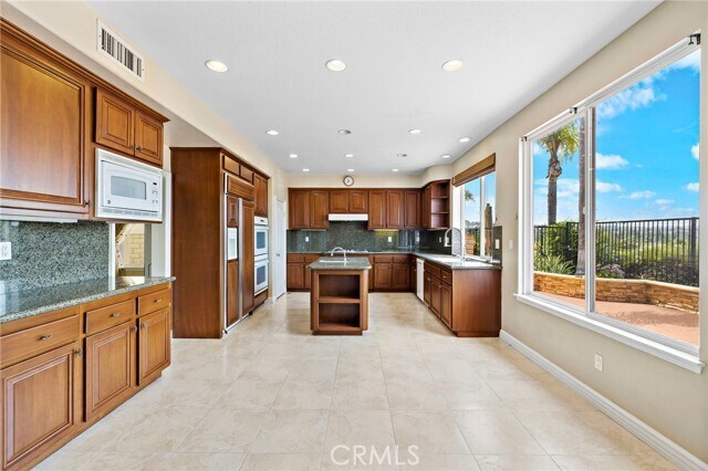 Building Photo - 27731 Daisyfield Dr